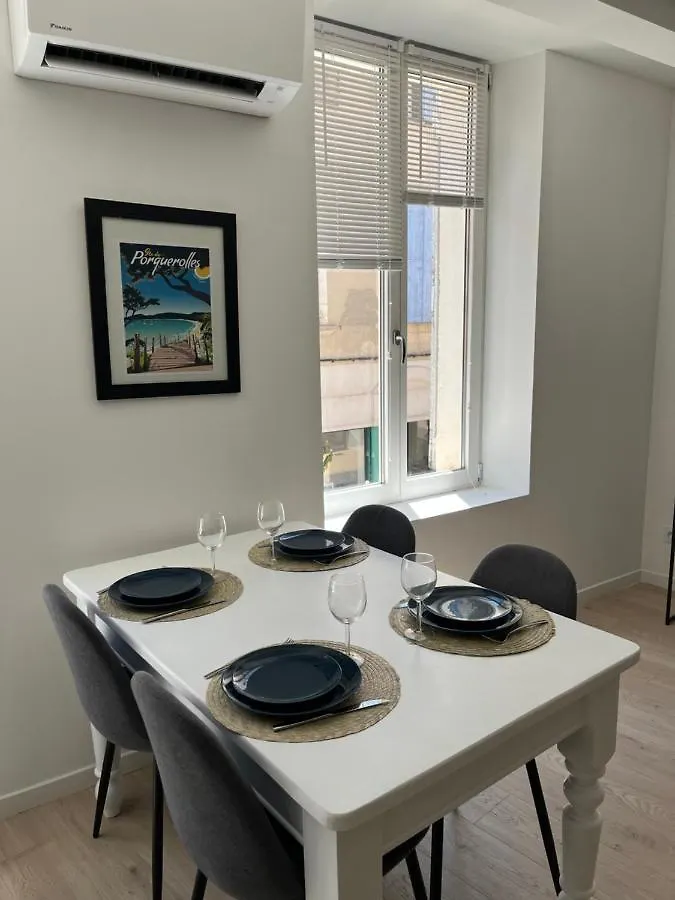 Apartment Nouveau Superbe Grand T2 Centre Ville Pertuis France